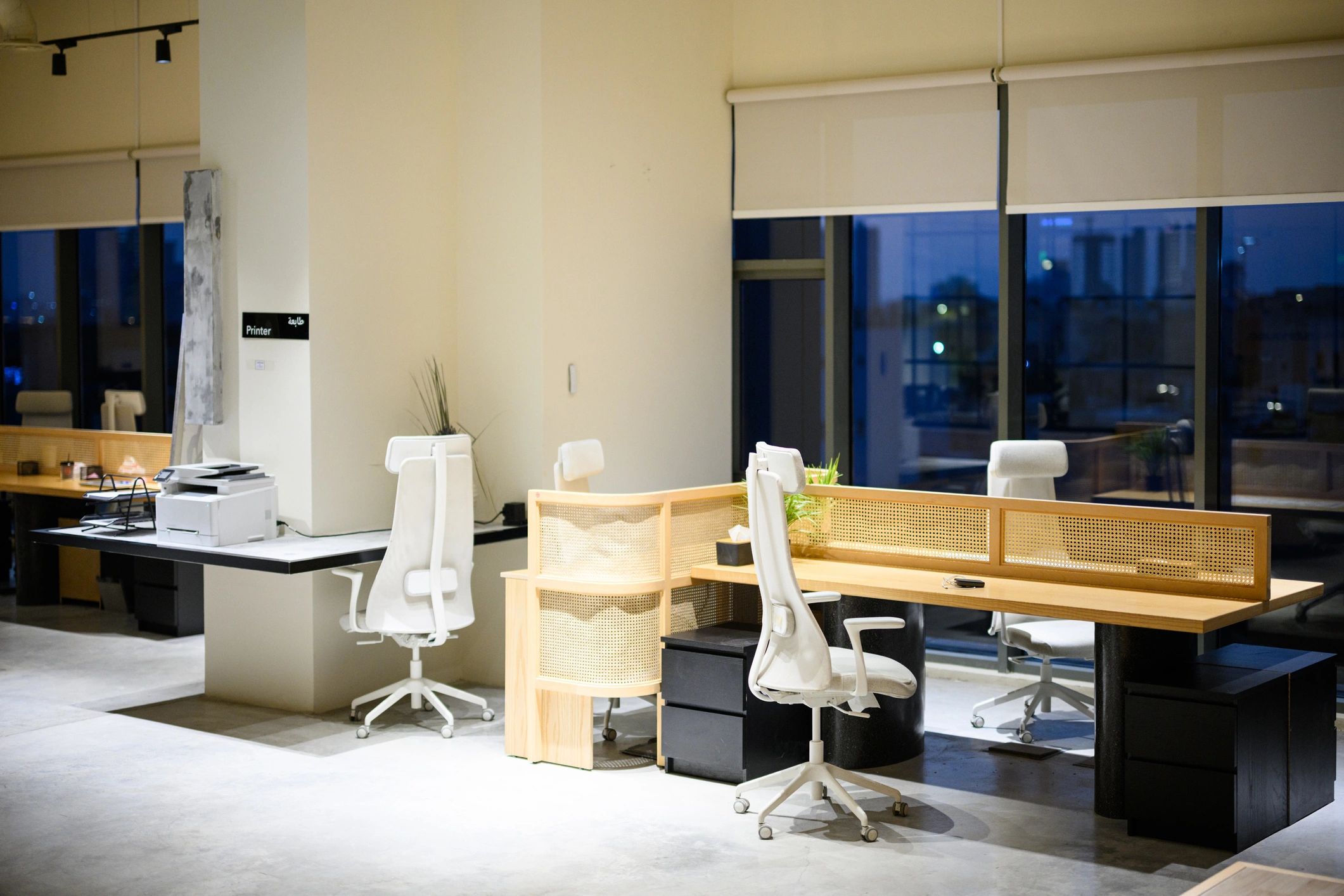 Modern office environment supported by wireless networking solutions